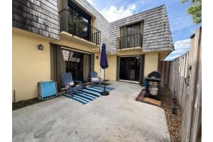 303 Arabian Road, Palm Springs, FL 33461 - MLS#B26029429