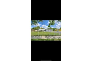 1112 43rd Terrace, Lauderhill, FL 33313 - MLS#B26029457