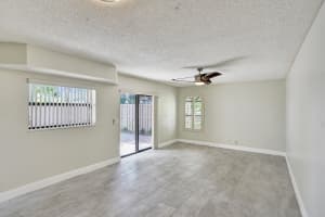 4260 Village Drive, Delray Beach, FL 33445 - MLS#B26029503