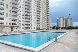 250 174th Street, Sunny Isles Beach, FL 33160 - MLS#B26029523