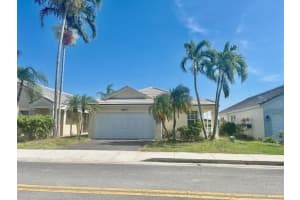 8820 Lake Park Cir Circle, Davie, FL 33328 Sold 06/05/26