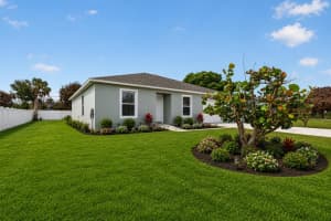 330 SE Huron Terrace, Port St. Lucie, FL 34983, - MLS#B26029569