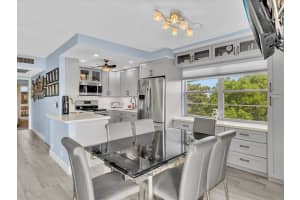 4038 Swansea B, Deerfield Beach, FL 33442, Deerfield Beach, FL 33442 - MLS#B26029583