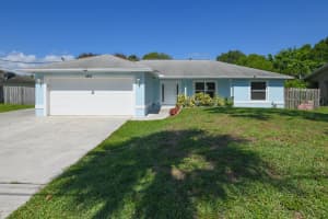 5805 Cassia Dr, Fort Pierce, FL 34982, - MLS#B26029587