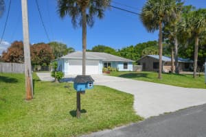 5805 Cassia Dr, Fort Pierce, FL 34982, - MLS#B26029587