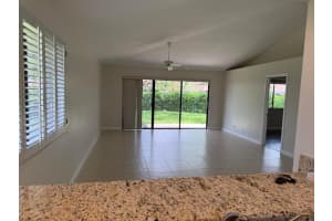 112 Club Drive, Palm Beach Gardens, FL 33418 - MLS#B26029623