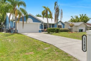 1142 Dalton Avenue, Port Saint Lucie, FL 34953 - MLS#B26029677