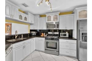 8991 53rd Street, Sunrise, FL 33351 - MLS#B26029712