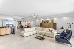 2155 Ocean Boulevard, Delray Beach, FL 33483 - MLS#B26029715