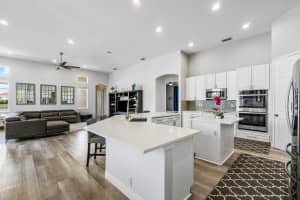 11750 Osprey Pointe Circle, Wellington, FL 33449 - MLS#B26029724