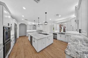 8686 Andrews Avenue, Fort Pierce, FL 34945 - MLS#B26029746