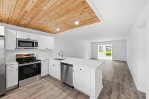 330 26th Avenue, Boynton Beach, FL 33435 - MLS#B26029763