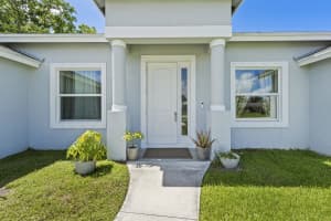 981 California Boulevard, Port Saint Lucie, FL 34953 - MLS#B26029828
