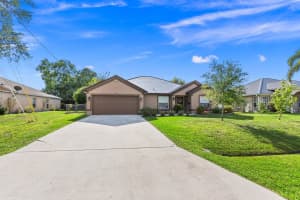 6610 Omega Road, Port Saint Lucie, FL 34983 - MLS#B26029829