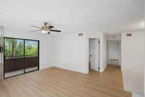 588 Trace Circle, Deerfield Beach, FL 33441 - MLS#B26029831