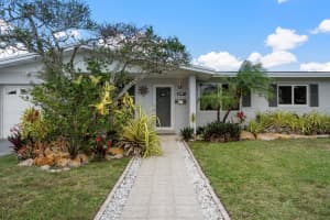 8341 14th Street, Miami, FL 33144 - MLS#B26029844