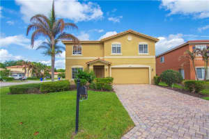 5598 43rd Court, Vero Beach, FL 32967 - MLS#B26029867