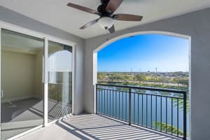 1660 Renaissance Commons Boulevard, Boynton Beach, FL 33426 - MLS#B26029924