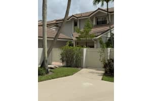 505 Prestwick Circle, Palm Beach Gardens, FL 33418 - MLS#B26029931