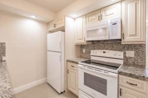 4302 Martinique Circle, Coconut Creek, FL 33066 - MLS#B26029948