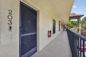 327 Southwind Drive, North Palm Beach, FL 33408 - MLS#B26029957