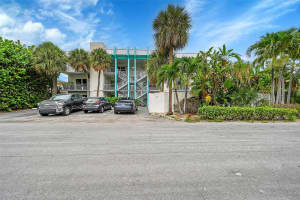 2715 49th Street, Fort Lauderdale, FL 33308 - MLS#B26029972