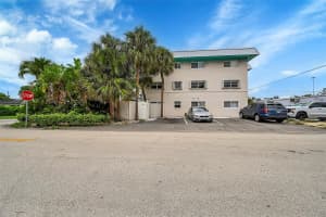 2715 49th Street, Fort Lauderdale, FL 33308 - MLS#B26029972