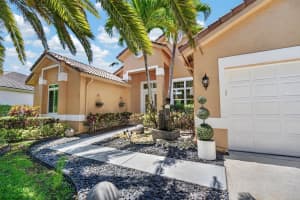 3043 Lakewood Drive, Weston, FL 33332 - MLS#B26029978