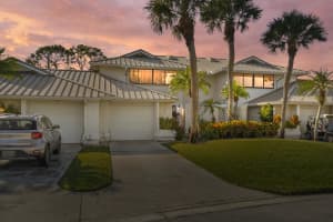 5662 Foxcross Place, Stuart, FL 34997 - MLS#B26030032