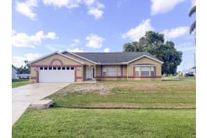 592 Lovell Terrace, Port Saint Lucie, FL 34953 - MLS#B26030067