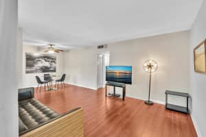 100 Royal Palm Way, Boca Raton, FL 33432 - MLS#B26030104