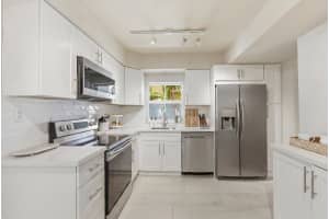 1020 18th Street, Fort Lauderdale, FL 33315 - MLS#B26030106