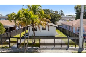 1522 41st Street, Miami, FL 33142 - MLS#B26030113