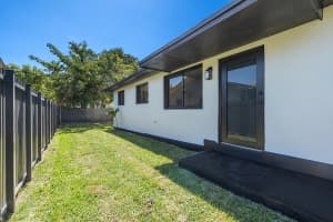 1522 41st Street, Miami, FL 33142 - MLS#B26030113