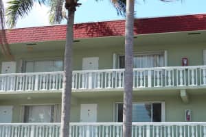 3400 Springdale Boulevard, Palm Springs, FL 33461 - MLS#B26030152