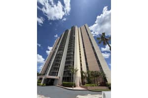 20301 W Country Club Drive 329, Aventura, Fl 33180, Aventura 20301 W Country Club Drive 329, Aventura, Fl 33180, Aventura