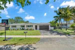 8824 197th Terrace, Cutler Bay, FL 33157 - MLS#B26030184