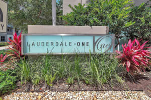 2401 65th Street, Fort Lauderdale, FL 33308 - MLS#B26030195