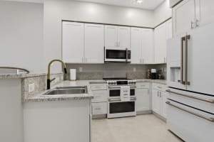 801 Olive Avenue, West Palm Beach, FL 33401 - MLS#B26030236