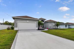 1711 Fairfield Street, Port Saint Lucie, FL 34983 - MLS#B26030269