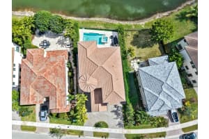 9040 Watercrest Cir Circle, Parkland, FL 33076 - MLS#B26030292