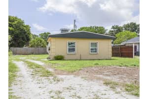 4716 29th Avenue, Vero Beach, FL 32967 - MLS#B26030310