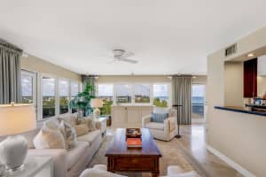 2066 Ocean Boulevard, Boca Raton, FL 33431 - MLS#B26030319