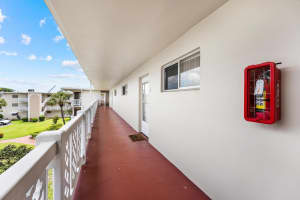 2682 S Garden Dr S 309, Lake Worth, FL 33461, Lake Worth, FL 33461 - MLS#B26030324