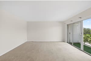35 Mansfield A, Boca Raton, FL 33434, Boca Raton, FL 33434 - MLS#B26030325