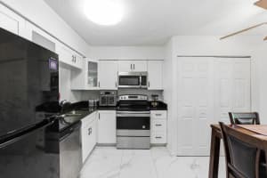 260 76th Avenue, Margate, FL 33063 - MLS#B26030327