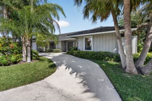 9055 Harbor Island Way, Hobe Sound, FL 33455 Sold 05/29/26