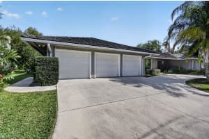 9055 Harbor Island Way, Hobe Sound, FL 33455 Sold 05/29/26