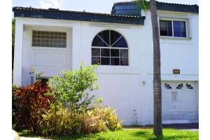 253 211th Terrace, North Miami Beach, FL 33179 - MLS#B26030401