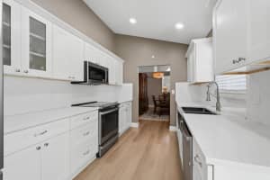 215 117th Way, Coral Springs, FL 33071 - MLS#B26030424